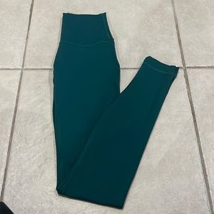 Lululemon leggings!